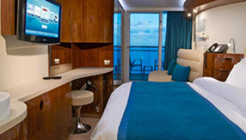 1548636686.2576_c351_Norwegian Cruise Line Norwegian Epic Accommodation Balcony.jpg